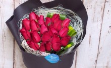 薔薇女皇* 絲絨紅玫瑰花束*