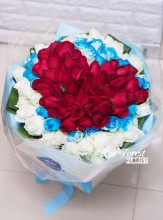 99枝三色心形玫瑰花束