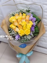 18支裝黃玫瑰花束