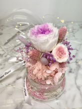 *幸福水晶球系列 *玻璃罩玫瑰保鮮花（淺粉紅Garden Rose）*可免費刻上名或祝福字句