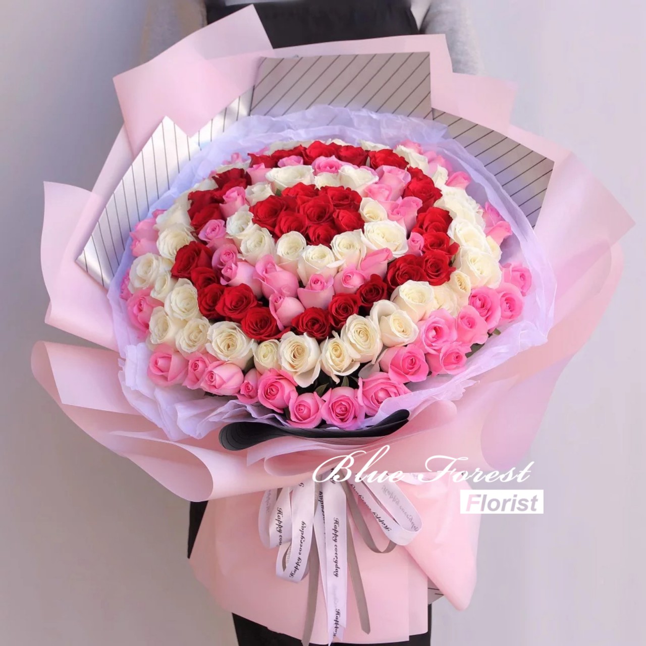 *99枝三色玫瑰花束