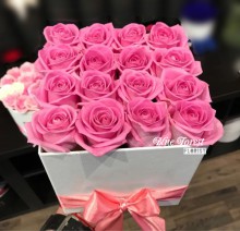 粉紅玫瑰簡約花盒