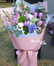 荷蘭淺紫鬱金香花束