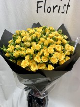 多頭黃色迷你玫瑰花束（20支裝，超過100朵玫瑰）
