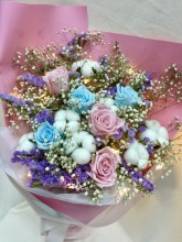 保鮮•愛*永不凋謝玫瑰保鮮花花束（淺藍色+粉紅色）*