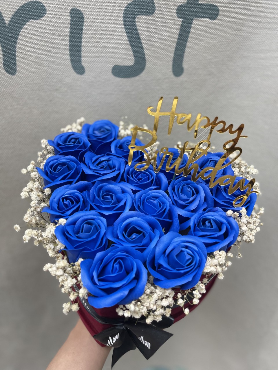 心形香皀深蓝玫瑰满天星花盒*附送happy birthday插牌(仿真花)
